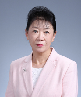 中川 美保子 氏